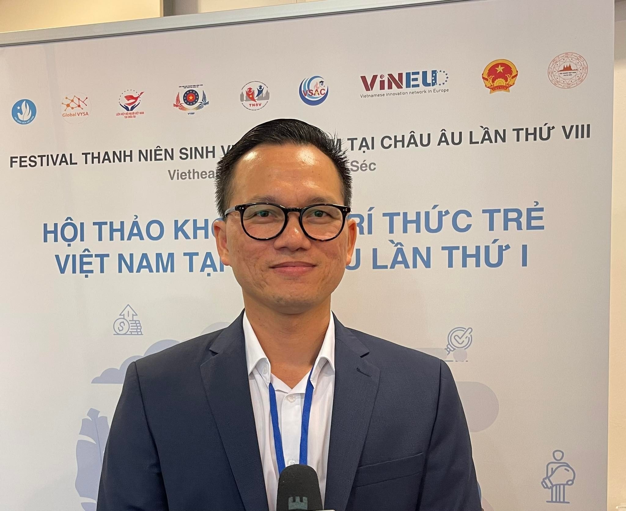 Thắp lửa cho thanh niên, trí thức trẻ Việt Nam tại châu Âu - ảnh 3