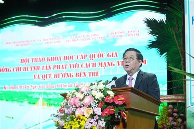 Dong chi Huynh Tan Phat voi cach mang Viet Nam va que huong Ben Tre hinh anh 4