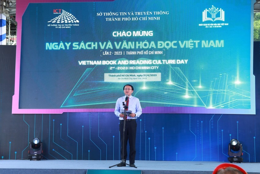 Nhà nghiên cứu 103 tuổi chào mừng Ngày sách và Văn hoá đọc cùng giới trẻ  ảnh 1