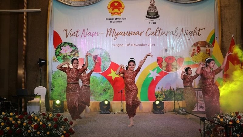 Đặc sắc đêm văn hóa Việt Nam và Myanmar tại Yangon